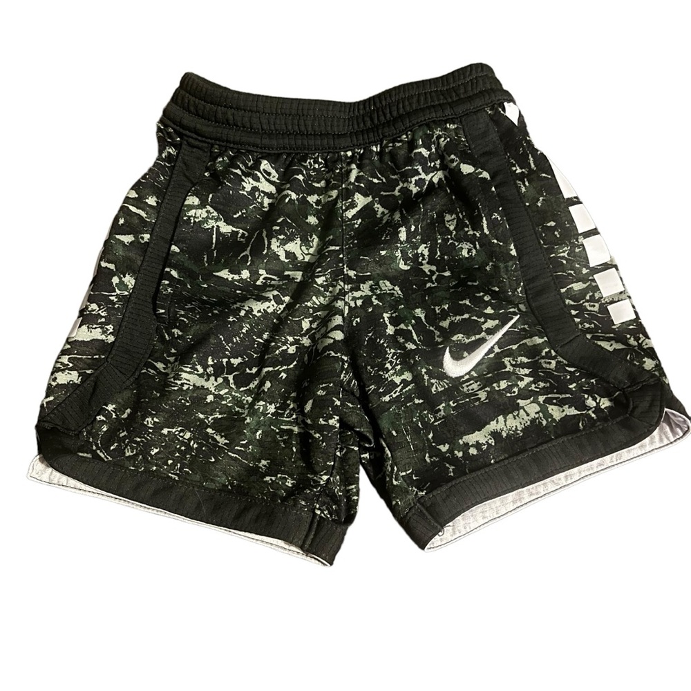 NIKE Dry Fit Elastic Waist Shorts
